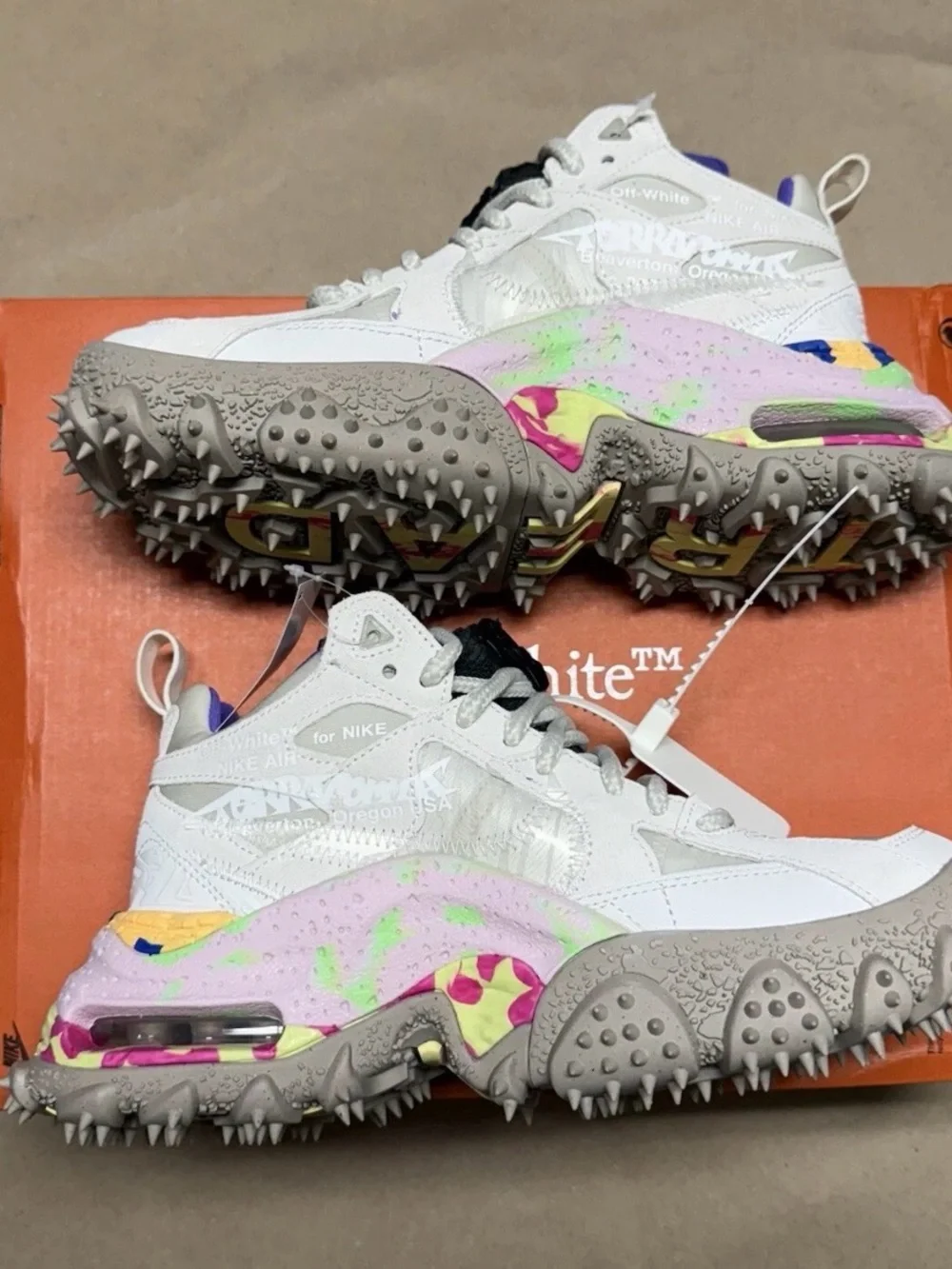 Nike Off-White x Air Terra Forma White Women’s size 6.5 Fashion Hiking Shoes NEW